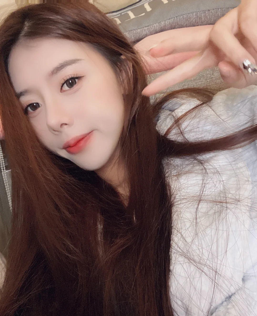 身材高挑的骚气妹子